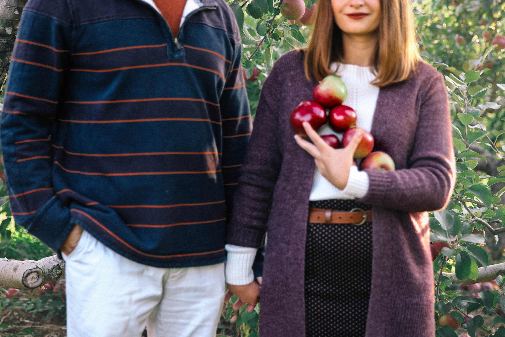 What To Wear Apple Picking in New England The Coastal Confidence Aubrey Yandow